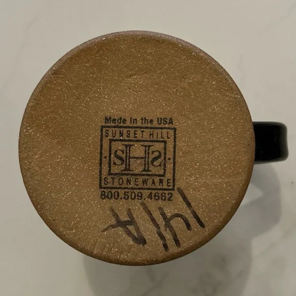 Sunset Hill Stoneware Maui Coffee Roasters Coffee Mug Black Glaze EUC - Picture 6 of 8